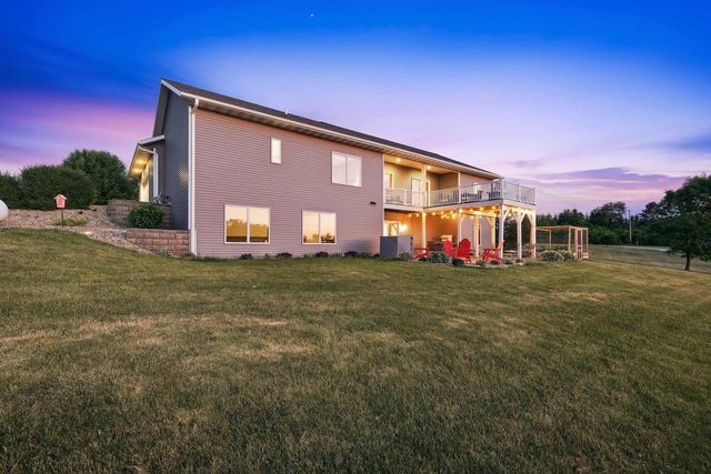 W4896 Edelweiss Road, New Glarus, WI 53574
