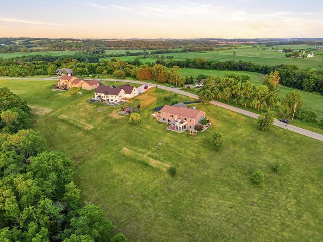 W4896 Edelweiss Road, New Glarus, WI 53574