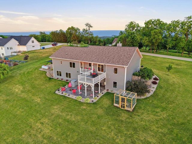 W4896 Edelweiss Road, New Glarus, WI 53574