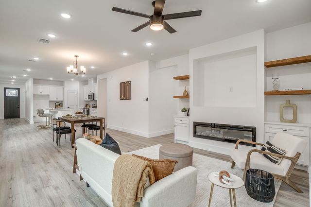 4948 Dunbar Street, Fort Worth, TX 76105