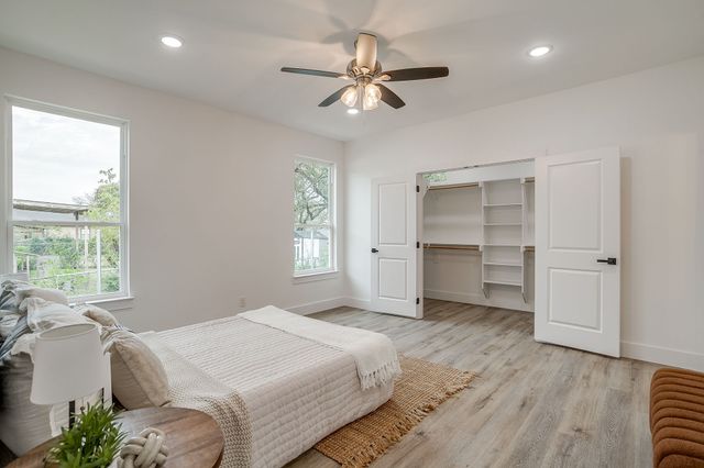 4948 Dunbar Street, Fort Worth, TX 76105