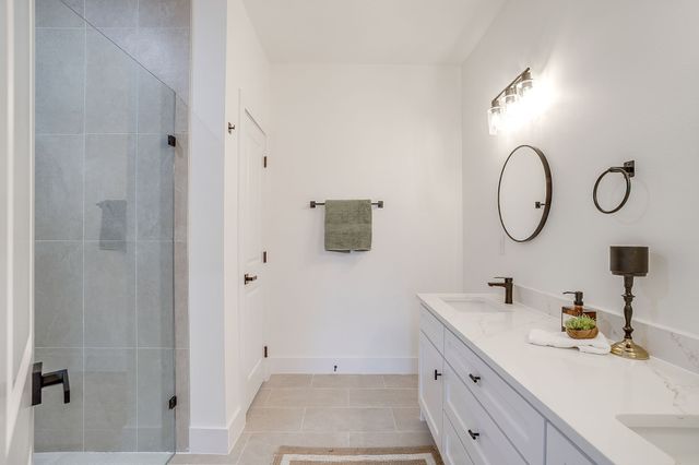 4948 Dunbar Street, Fort Worth, TX 76105