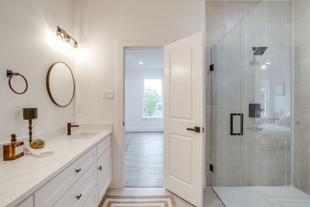 4948 Dunbar Street, Fort Worth, TX 76105