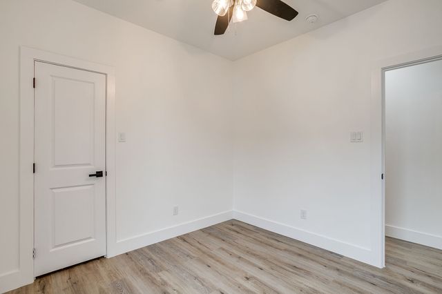 4948 Dunbar Street, Fort Worth, TX 76105