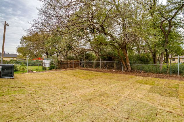 4948 Dunbar Street, Fort Worth, TX 76105