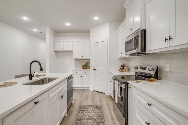 4948 Dunbar Street, Fort Worth, TX 76105