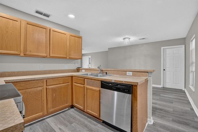 2421 RUDDENSTONE WAY, Kissimmee, FL 34744