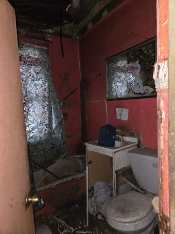 627 E 92ND Place, Chicago, IL 60619