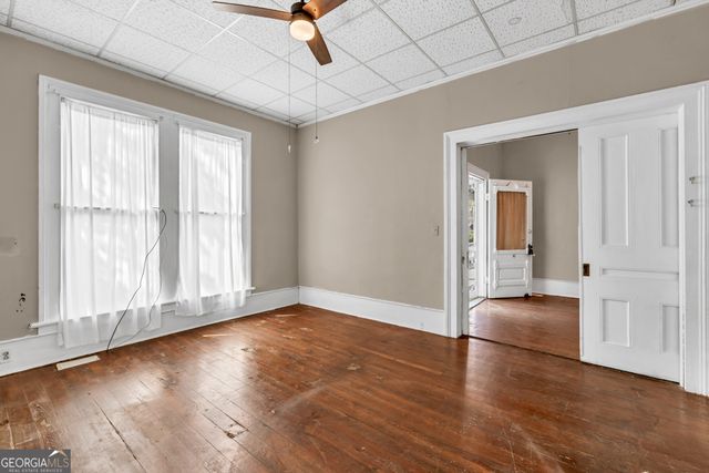 175 S McIntosh Street, Elberton, GA 30635