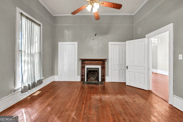 175 S McIntosh Street, Elberton, GA 30635