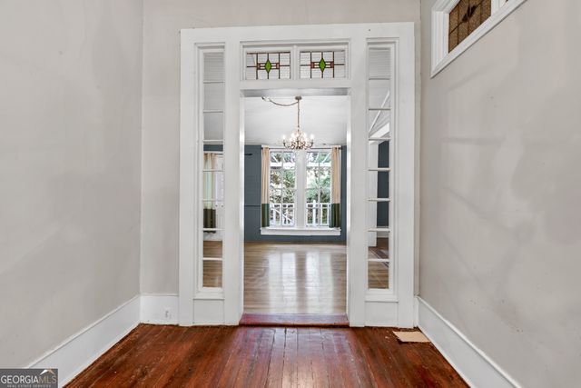 175 S McIntosh Street, Elberton, GA 30635