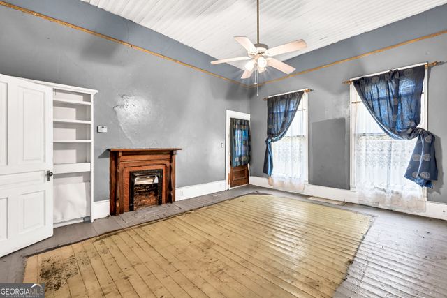 175 S McIntosh Street, Elberton, GA 30635
