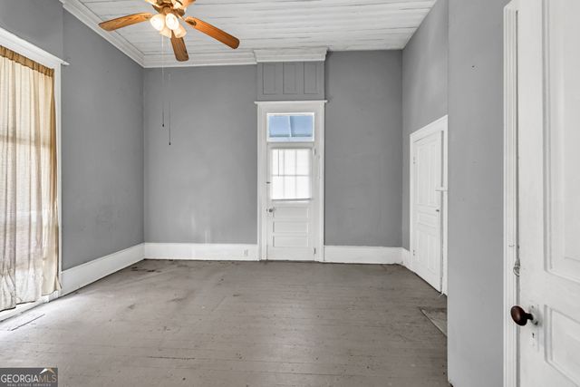 175 S McIntosh Street, Elberton, GA 30635
