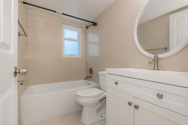 10201 NW 35th Street, Coral Springs, FL 33065