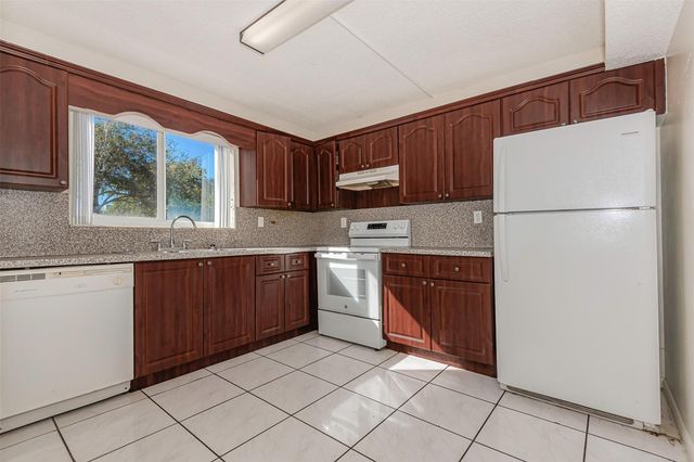 10201 NW 35th Street, Coral Springs, FL 33065