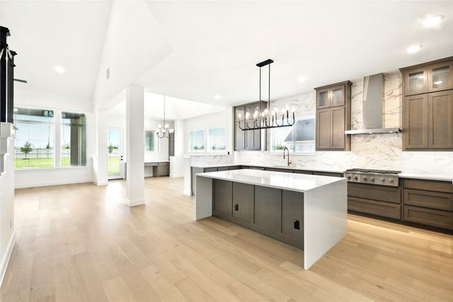 2100 Roaming Trl, Northlake, TX 76247