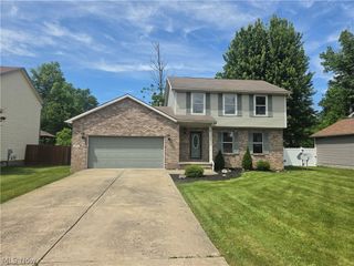 4852 Shadow Oak Drive, Youngstown, OH 44515