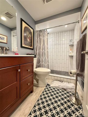 12432 Pinecrest Drive 28, Plymouth, MI 48170