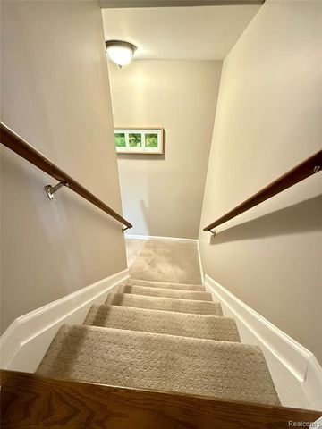 12432 Pinecrest Drive 28, Plymouth, MI 48170