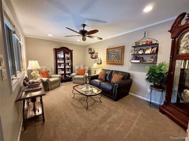 12432 Pinecrest Drive 28, Plymouth, MI 48170