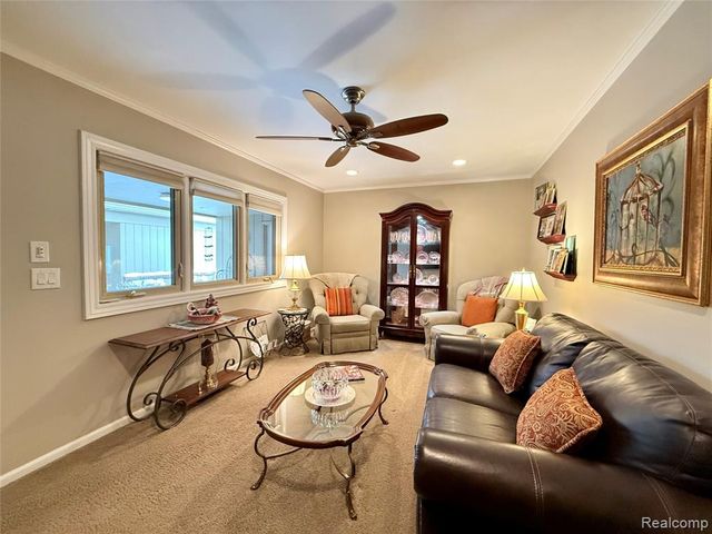 12432 Pinecrest Drive 28, Plymouth, MI 48170