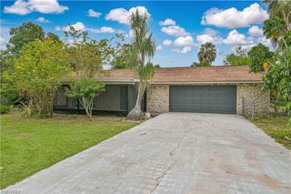 3806 Edgewood AVE, Fort Myers, FL 33916