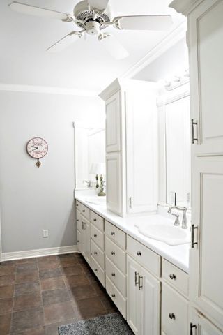 3699 Sabine Street, Athens, TX 75752