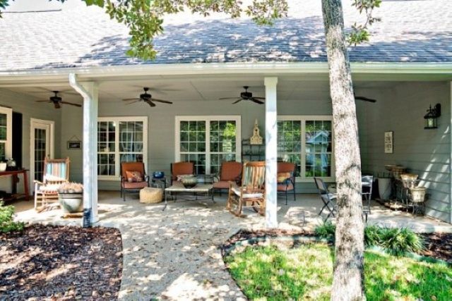 3699 Sabine Street, Athens, TX 75752