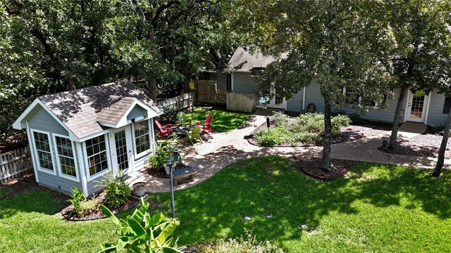 3699 Sabine Street, Athens, TX 75752
