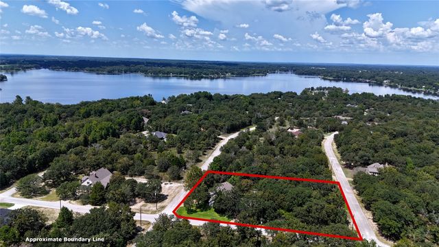 3699 Sabine Street, Athens, TX 75752