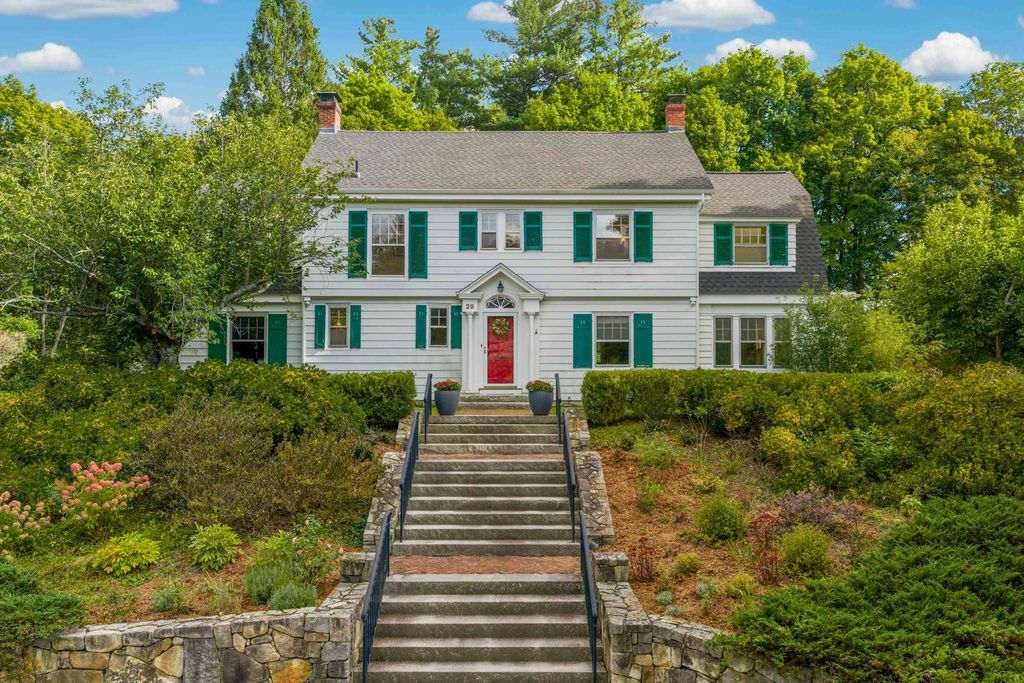 29 Mill Road, Durham, NH 03824