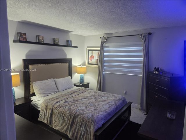4265 S Tamiami Canal Drive 1208, Miami, FL 33126