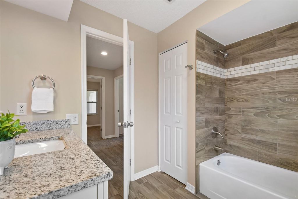 Image 41 of property listing at 7037 EDGEWORTH DRIVE, Orlando, FL 32819