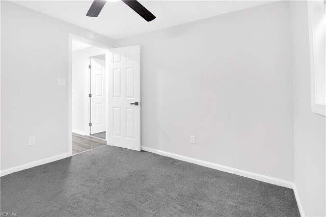 1914 Zinzer RD, Hampton, VA 23663