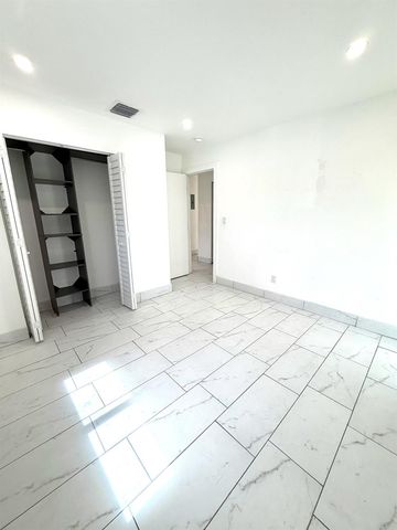 4665 SW 33rd Avenue, Fort Lauderdale, FL 33312
