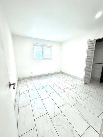 4665 SW 33rd Avenue, Fort Lauderdale, FL 33312