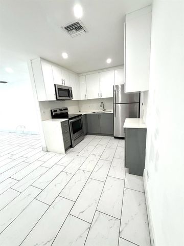 4665 SW 33rd Avenue, Fort Lauderdale, FL 33312