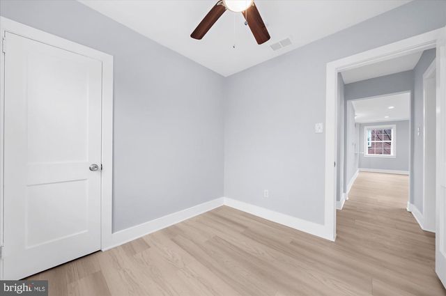 733 W COUNTY LINE RD, Hatboro, PA 19040