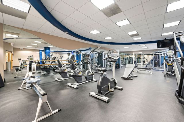 260 E Chestnut Street 4003, Chicago, IL 60611