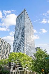 260 E Chestnut Street 4003, Chicago, IL 60611