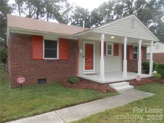 2827 Burbank Drive, Charlotte, NC 28216