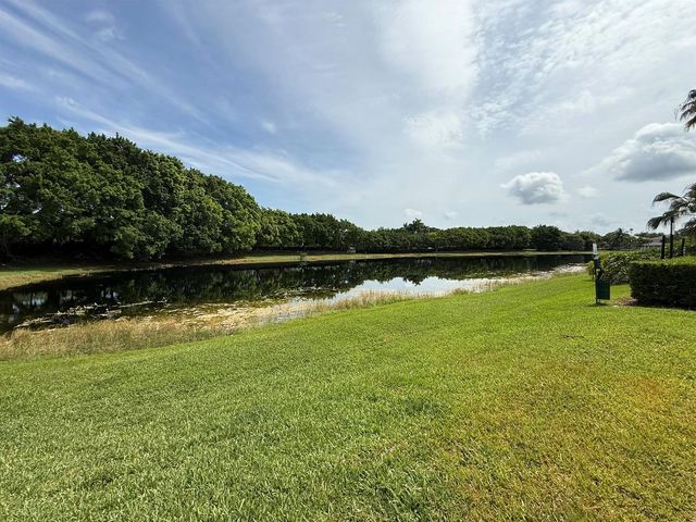 3660 San Simeon Circle, Weston, FL 33331