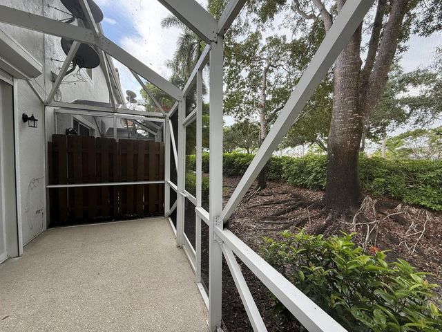 3660 San Simeon Circle, Weston, FL 33331
