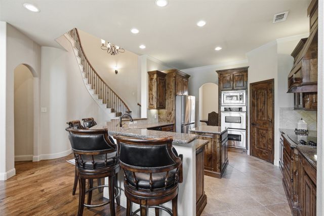9312 Wood Duck Drive, Fort Worth, TX 76118