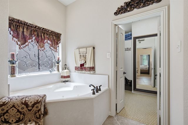9312 Wood Duck Drive, Fort Worth, TX 76118