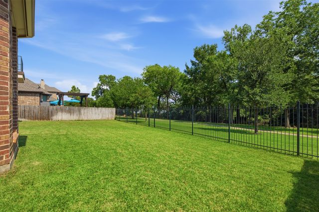 9312 Wood Duck Drive, Fort Worth, TX 76118