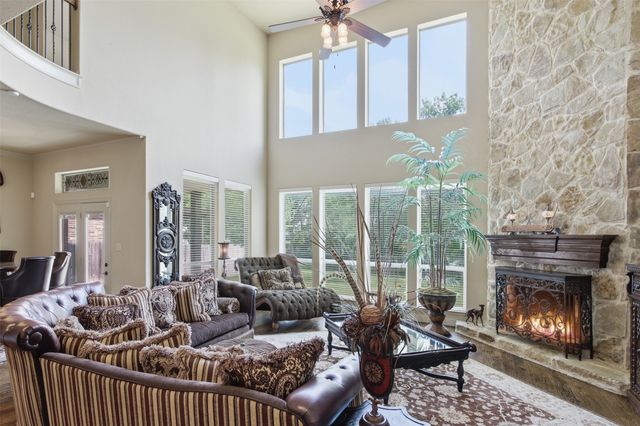 9312 Wood Duck Drive, Fort Worth, TX 76118