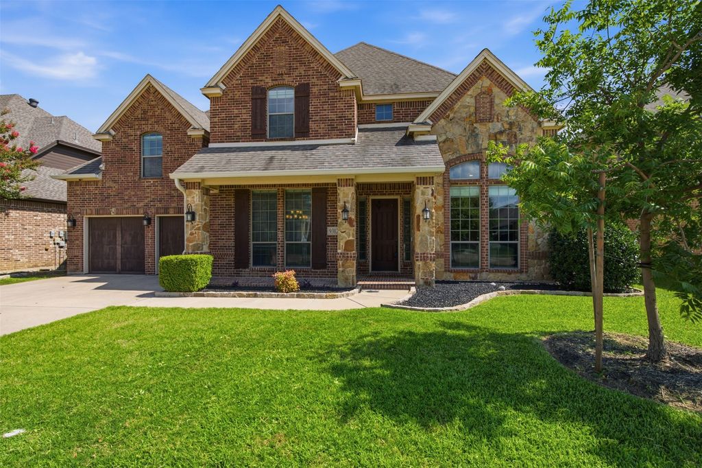9312 Wood Duck Drive, Fort Worth, TX 76118
