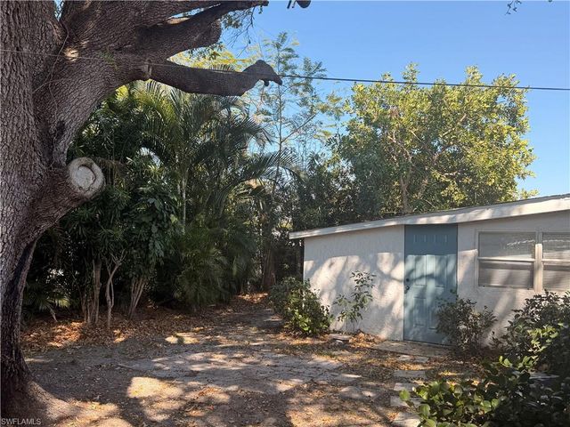 1659 Ricardo AVE, Fort Myers, FL 33901