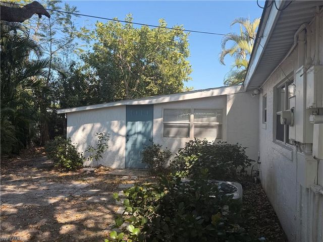 1659 Ricardo AVE, Fort Myers, FL 33901